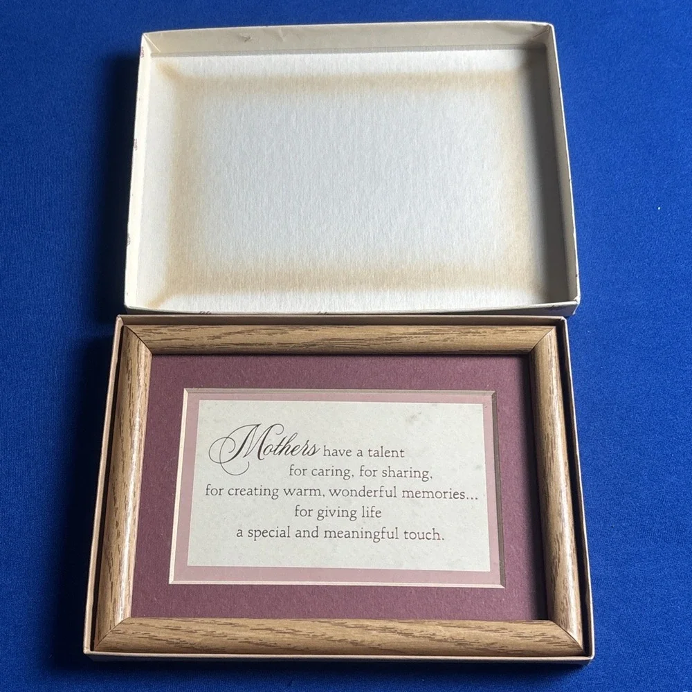 Vintage Hallmark 1986 Mothers Poem Light Wood-grain Frame Burgundy Mat Wall Art